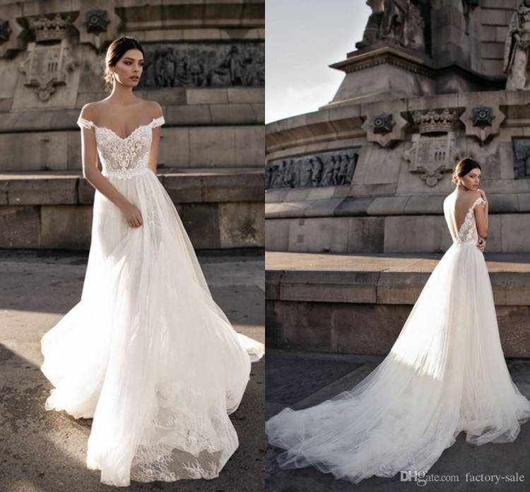 Hot Romantic Simple Strapless Lace Up Back Ball Gown Princess Wedding  Dresses