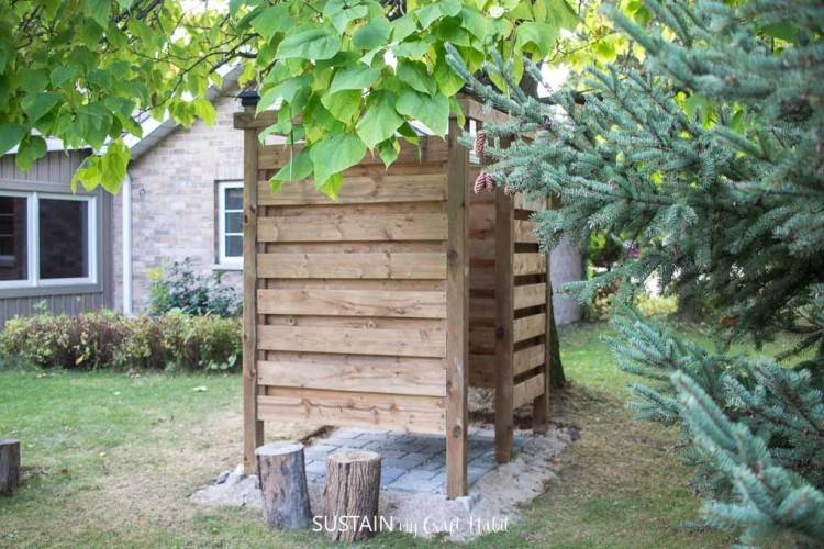 how to build an outdoor bathroom