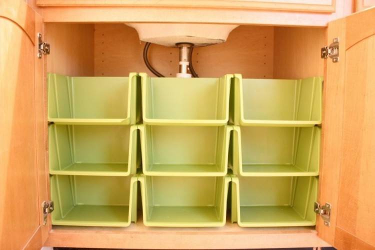 Check our latest under sink storage DIY ideas right now