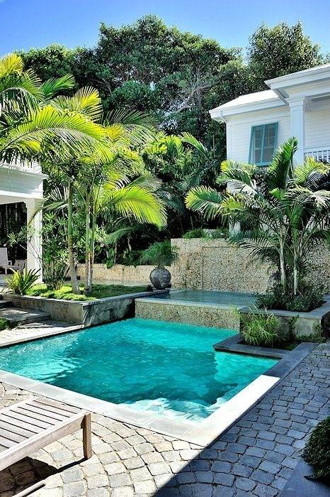 tropical backyard ideas