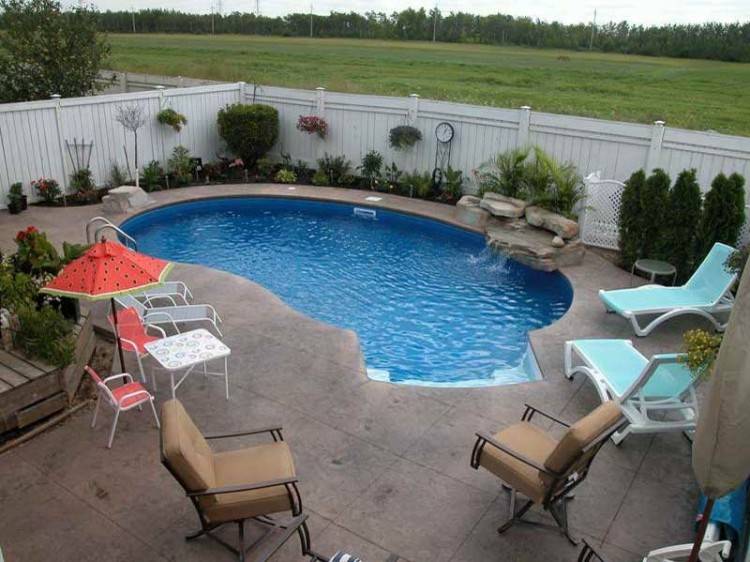 small backyard inground pools