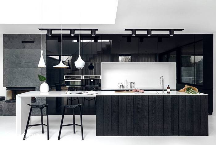 Modern black and white living room interiors – stylish design ideas