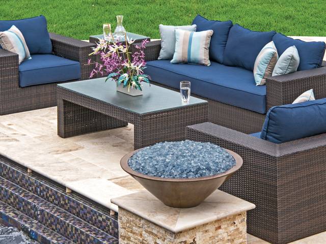 13 DIY Patio Furniture Ideas that Are Simple and Cheap