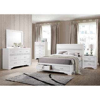 A traditional white bedroom with HEMNES wardrobe and chest of drawers in  white