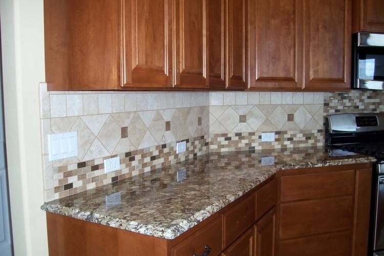 Kitchen backsplash designs idea is given by the top designer of Pakistan,  In this design you can manage your all accessories in the small area kitchen