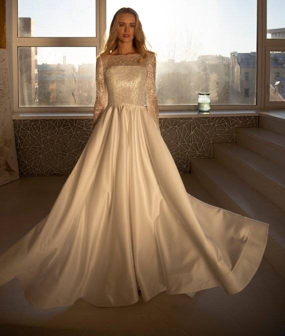 Discount 2019 New Arrival Wedding Dresses Olivia Bottega Off The Shoulder  Lace Sequins Court Train Bridal Gowns Plus Size Vestidos De Noiva Wedding  Dresses