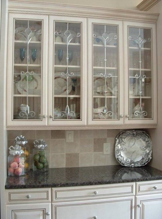 kitchen glass cabinets