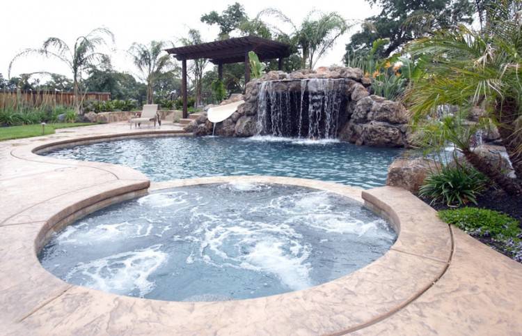 Ready to build your new pool? Then this is the perfect time to talk to your pool  builder about adding the best safety feature for your beautifully designed