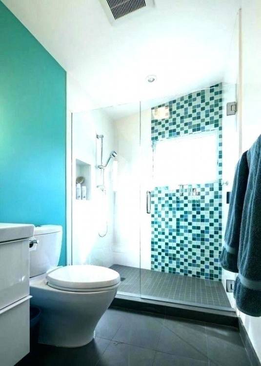 turquoise bathroom