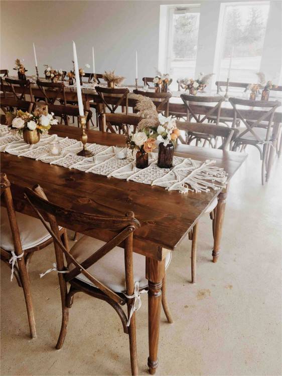 Lovely lines, french country boho style dining room table