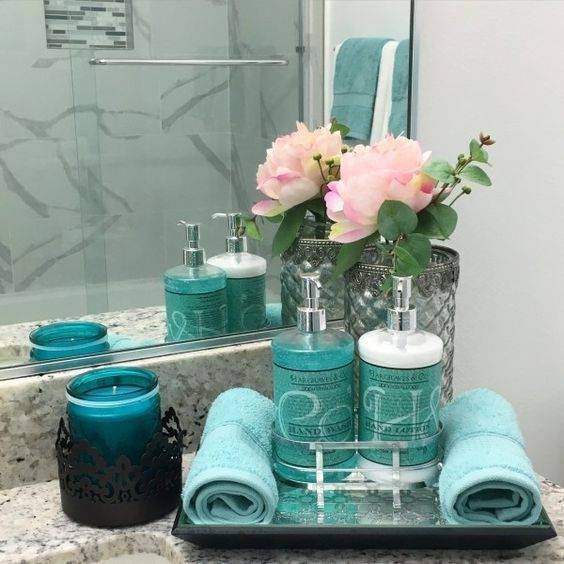 How To Decorate Your Bathroom On A Budget 23 Small Bathroom